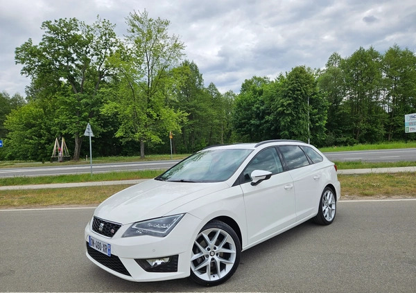 Seat Leon cena 43900 przebieg: 198000, rok produkcji 2014 z Ostrołęka małe 742